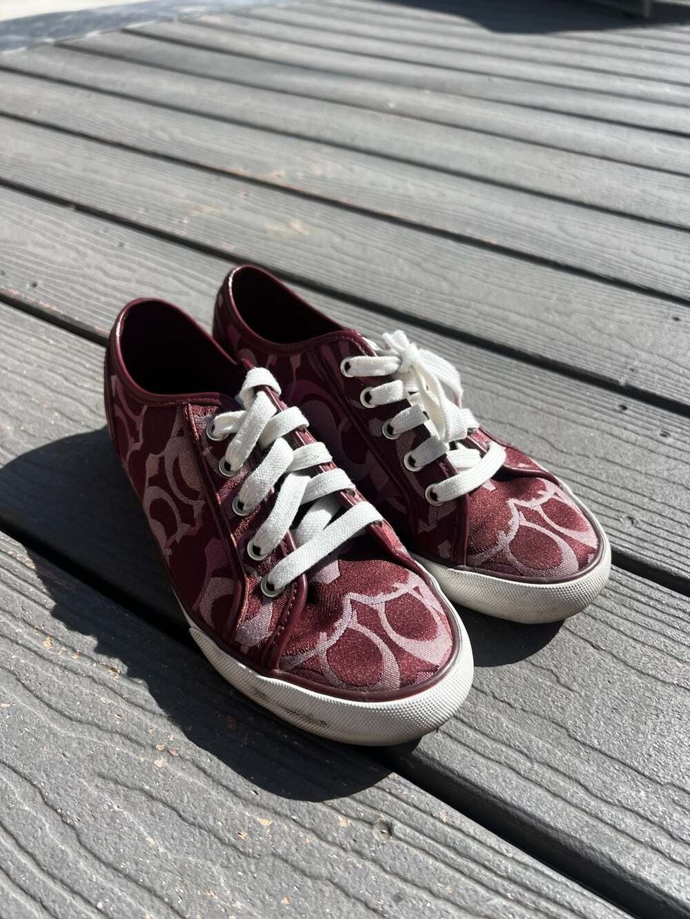 Coach Dee Burgundy Signature C Monogram Canvas Lace Up Sneakers